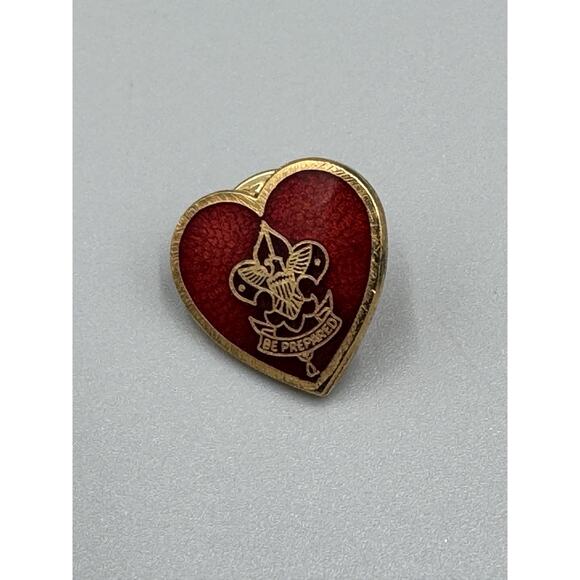 Vintage BOY SCOUTS Be Prepared Enamel Red Heart Lapel Pin - Picture 1 of 5